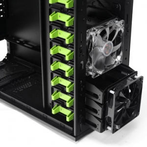 Thermaltake presenta l'esclusivo 