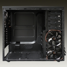 Xigmatek presenta il cabinet mid tower Pantheon  5