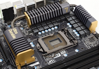 Anteprima Gigabyte  P67A-UD7 2