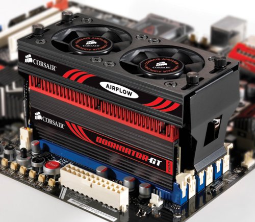 Corsair lancia le Dominator GT DDR3  2133 MHz a 1,5 volt  1