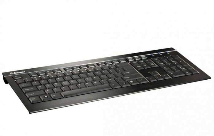 Enermax presenta la nuova tastiera Aurora Lite 1