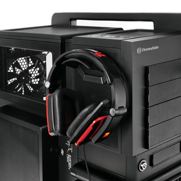 Thermaltake presenta Level 10 GT Driving Inspiration 7