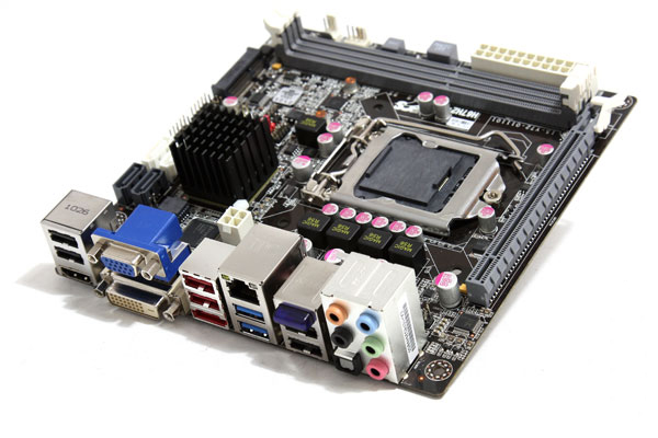 ECS presenta la scheda madre mini-ITX H67H2-I per Sandy Bridge 1