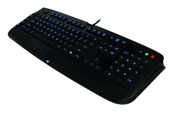 Razer annuncia le tastiere BlackWidow e Anansi per MAC 3