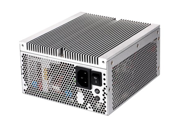 SilverStone presenta il nuovo Nightjar ST50NF Zero dBA 1