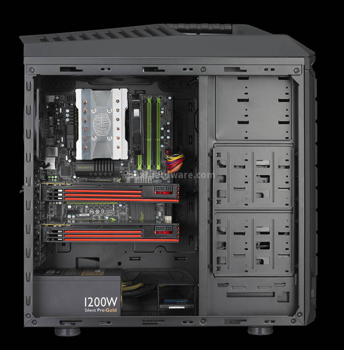 CM Storm presenta Trooper, il case Full Tower dedicato ai gamers più esigenti 4