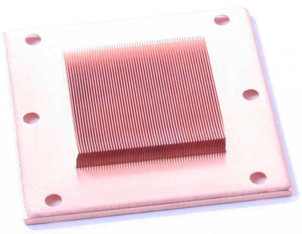 Danger Den presenta il nuovo waterblock CPU DD-M6  3