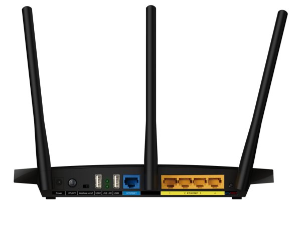 TP-LINK presenta il router TL-WDR4300 con velocità fino a 750Mbps 2