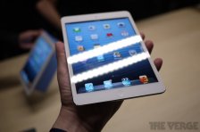 iPad Mini e iPad di quarta generazione presentati ufficialmente 1