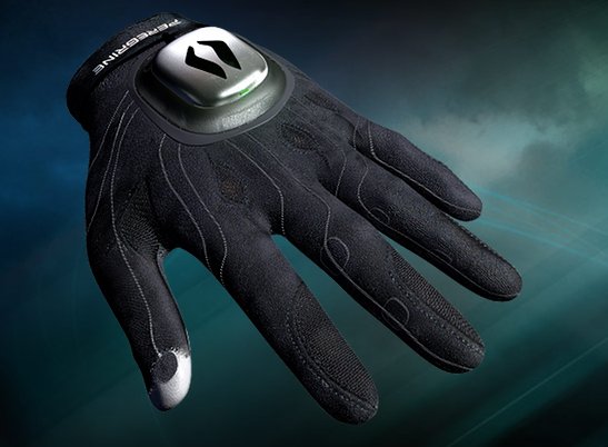 The Peregrine Gaming Glove disponibile in Italia dal mese di aprile. 1