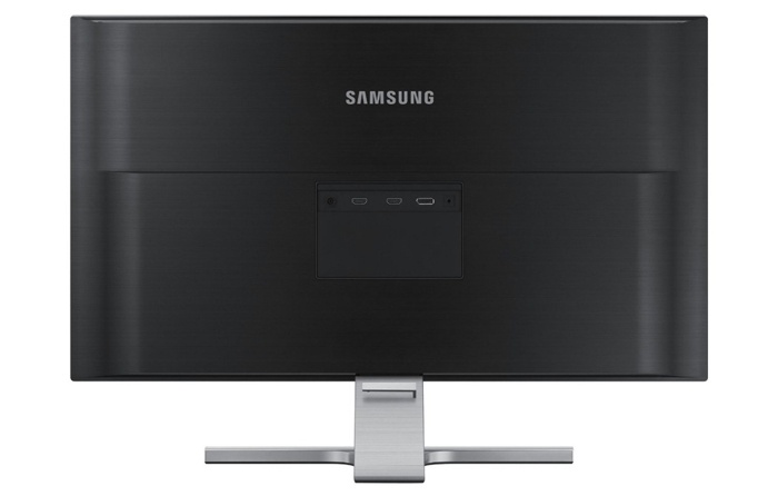 Samsung presenta il monitor 4K UD590 2