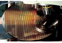 Rimandato il passaggio al nuovo processo produttivi a 20nm per evidenti difficoltà di approvvigionamento da parte di TSMC.