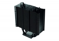 Look total black e prezzo interessante per il nuovo sistema di raffreddamento per CPU.