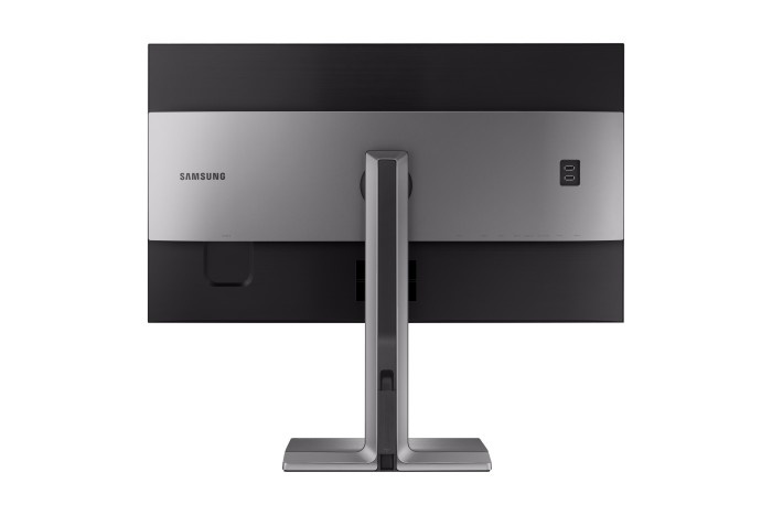 Samsung introduce il monitor UHD UD970 2
