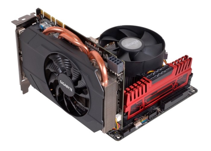 GIGABYTE lancia una GTX 970 in formato Mini-ITX 3