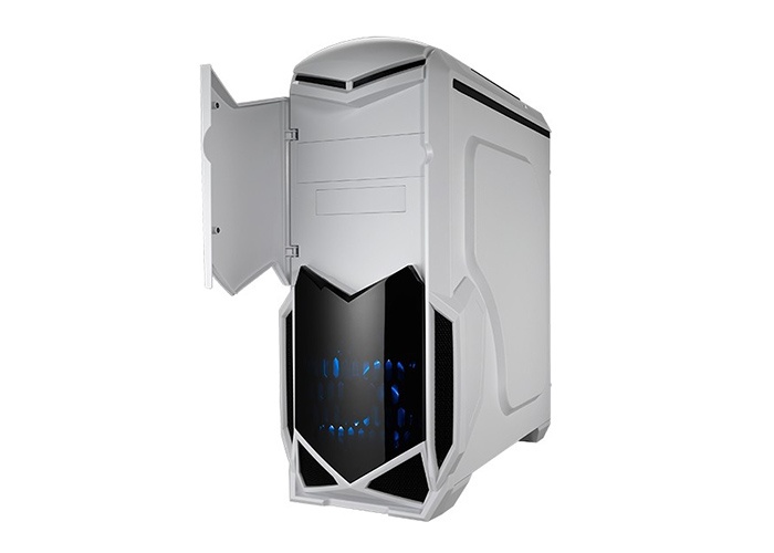 AeroCool annuncia i Mid Tower Battlehawk  1
