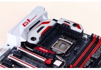Implementato il supporto al nuovo standard su tre mainboard gaming top di gamma per Skylake.