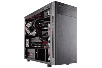 Corsair presenta il Carbide 88R 4