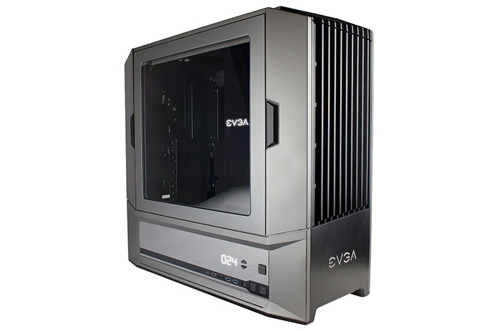 EVGA lancia i tower DG-8 1