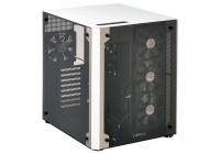 In arrivo tre nuovi modelli premium con pannello in vetro temperato e look