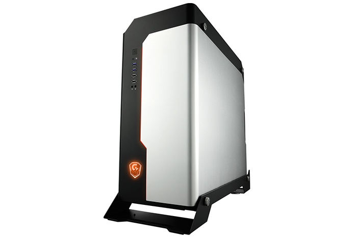 GIGABYTE lancia l'Xtreme Gaming XC700W 4
