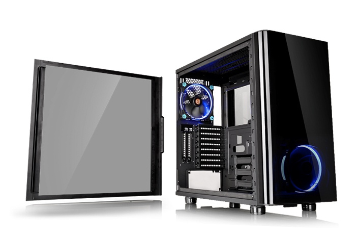 Thermaltake View 31 ora anche Tempered Glass 2