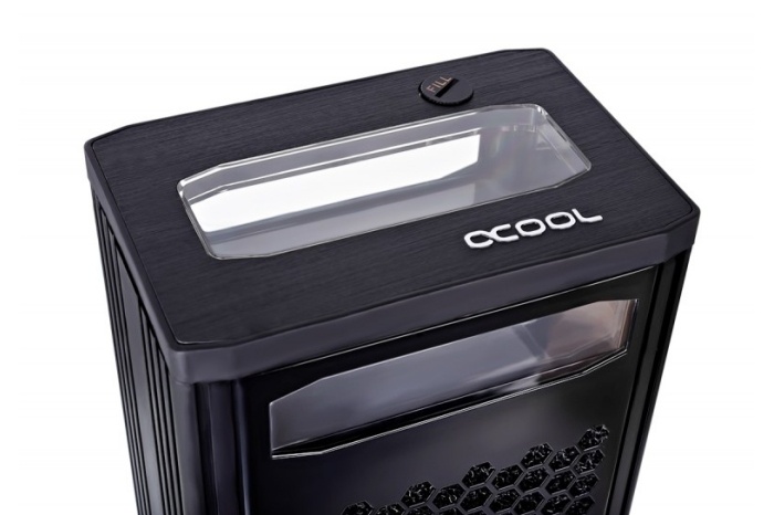 Alphacool rende disponibile il kit Eiswand 360 2