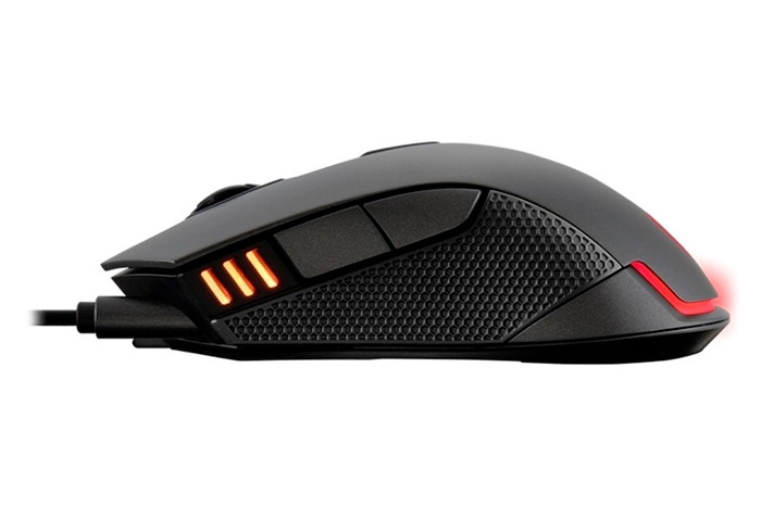 COUGAR lancia il Revenger RGB 2