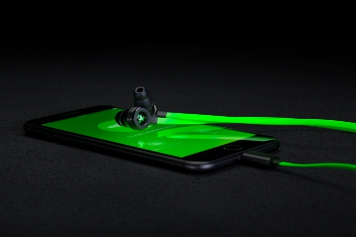 Razer presenta le Hammerhead BT e iOS 2