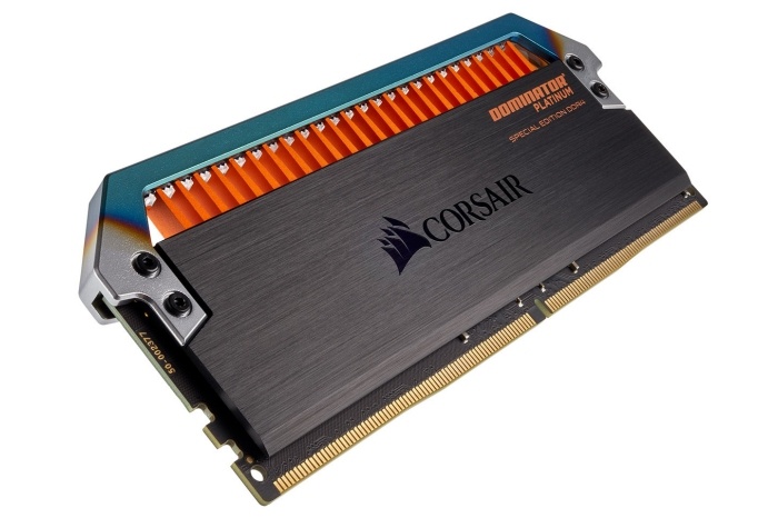 CORSAIR annuncia le Dominator Torque 1