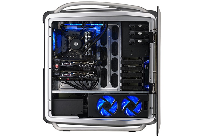 Cooler Master svela il COSMOS II 25th Anniversary Edition 3