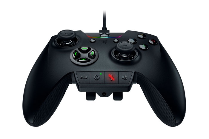 Razer lancia il Wolverine Ultimate Gamepad per PC e Xbox 1