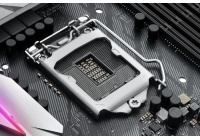 La configurazione dei pin è fisicamente differente da quella utilizzata sugli attuali LGA 1151.