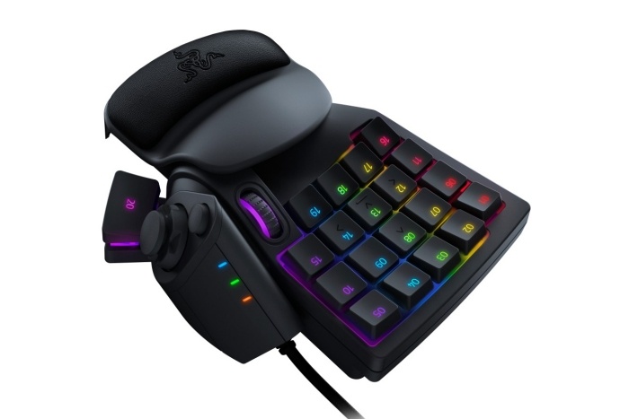 Razer introduce il Naga Trinity e il Tartarus V2 4