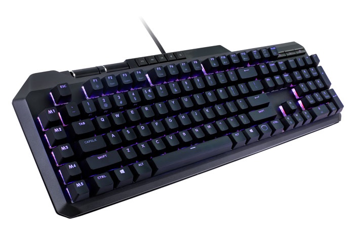 Cooler Master presenta la linea M800 1