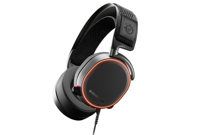 SteelSeries presenta le cuffie Arctis Pro 3