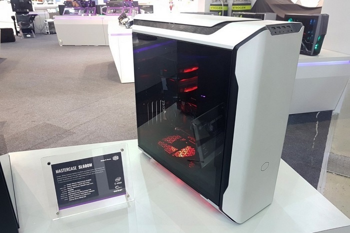 Cooler Master alza il sipario sui nuovi case 4