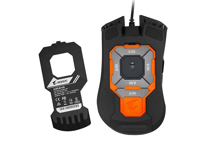 GIGABYTE svela il mouse gaming AORUS M5 5