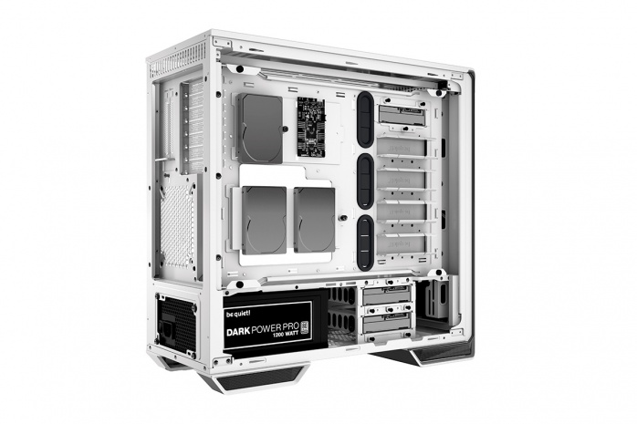 be quiet! svela il Dark Base 700 White Edition 4