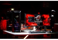 Molti i nuovi prodotti in mostra tra cui ROG in-ear, ROG Throne Qi, ROG Strix Helios, ROG Rapture GT-AC2900 e TUF VG32VQ.