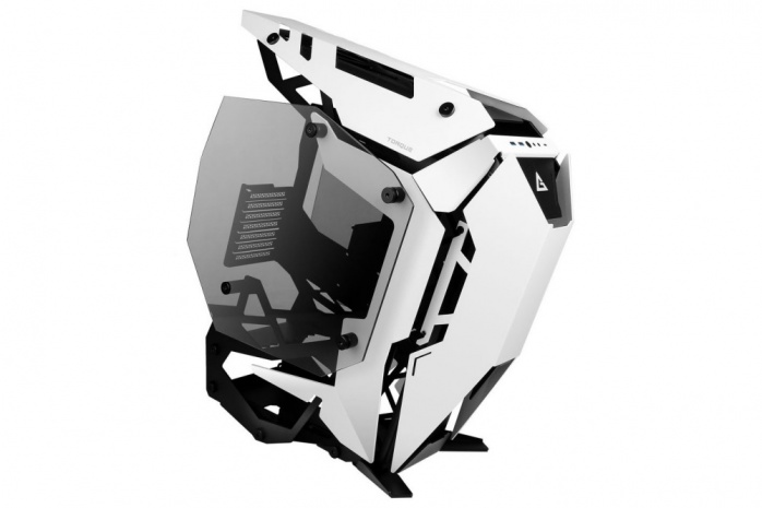 Antec rilascia il Torque White 1