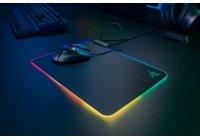 Nuova illuminazione per il tappetino rigido di Razer ...