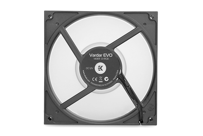 Le EK Vardar 140 disponibili anche in versione D-RGB 3