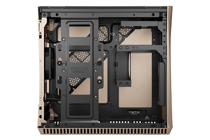 Fractal Design presenta Era ITX 3