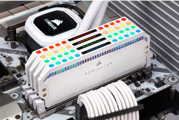 CORSAIR lancia le Dominator Platinum White RGB 2