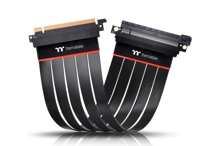 Thermaltake lancia i Riser Cable PCIe 4.0 1