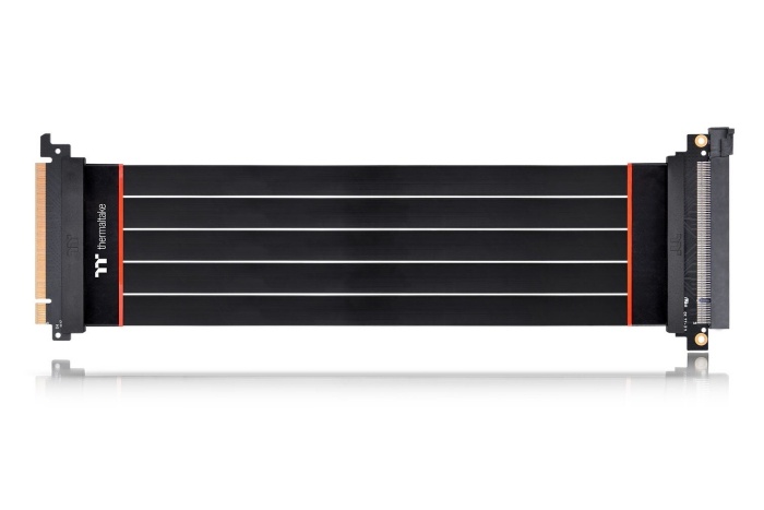 Thermaltake lancia i Riser Cable PCIe 4.0 2
