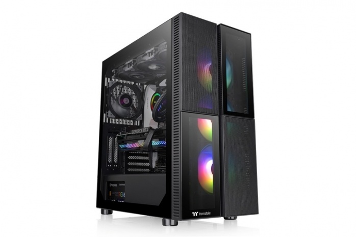 Thermaltake annuncia i Versa T26 TG e T27 TG ARGB 1