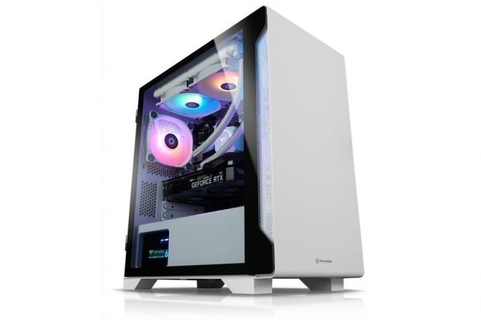 Thermaltake rende disponibili cinque nuovi Gaming Rig 5