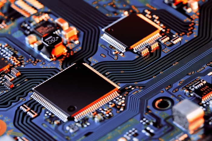 Carenza di chip: secondo Intel almeno sino al 2024 1